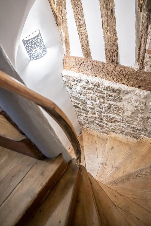 Le Baldaquin / Les Romantiques Honfleur